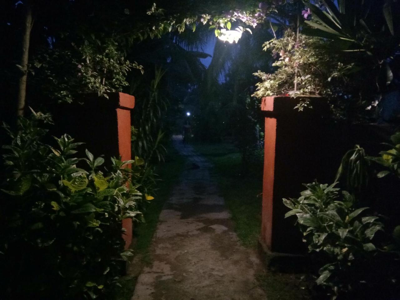 Molleh Guest House Pemuteran  Exterior photo